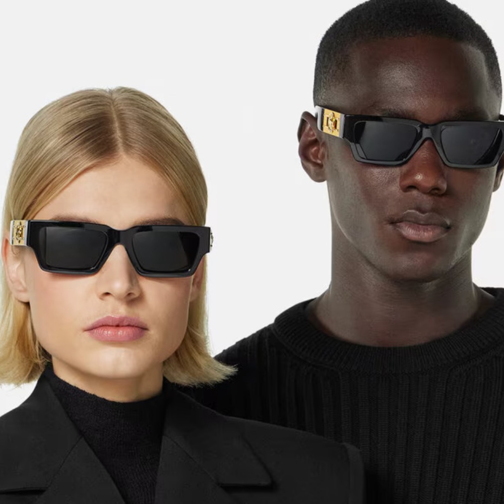 NWOT BRAND NEW MEDUSA DECO SUNGLASSES